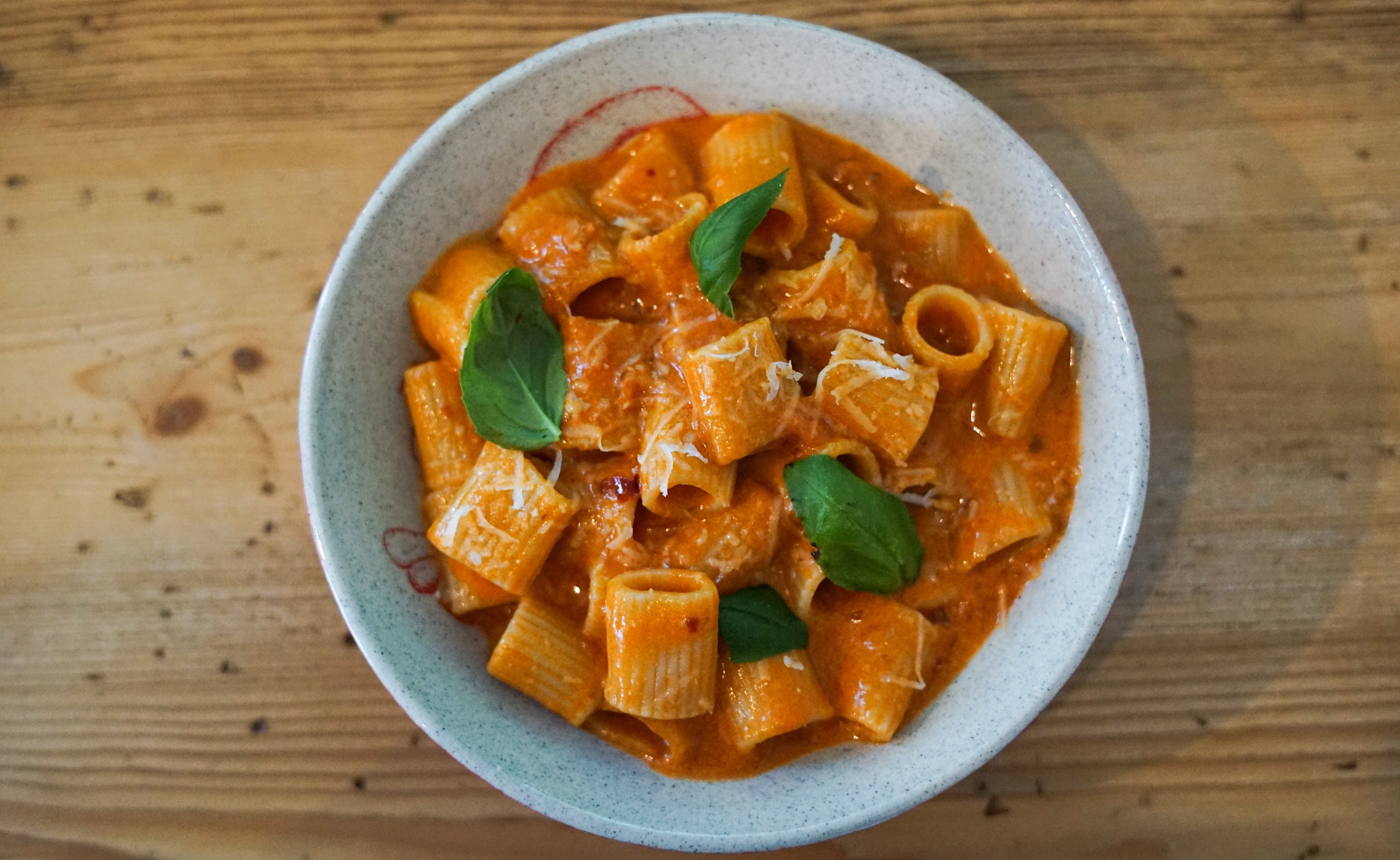 Vodka Sauce with Rigatoni – Monty & Sons